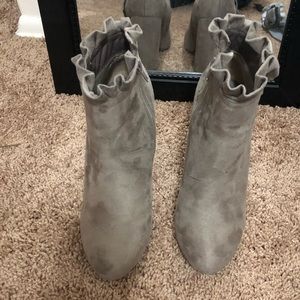 Xoxo faux suede booties